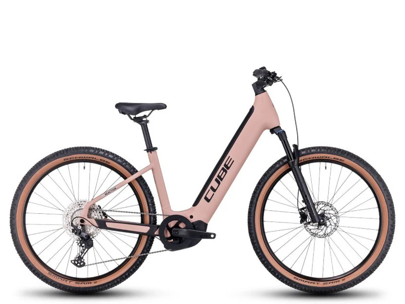 Cube Reaction Hybrid Pro 750 2024 Lage Instap 3 Cube Reaction Hybrid Pro 750 2024 Lage Instap