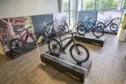 Stromer ST1 LCI Comfort 28 Stromer ST1 LCI Comfort -Cube Shop LoRes 2021 A3Impressies Utrecht Fietsenwinkel 5351WEB 1 comp 1 cbbc