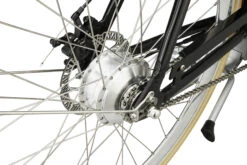 Watt Boston Heren -Cube Shop Watt Boston Heren 2022 Zwart achterwiel 0d28