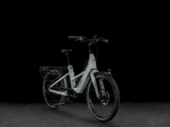 Cube Longtail Sport Hybrid 725 2024 -Cube Shop cube longtail sport hybrid swampgrey sfeerafbeelding 9026