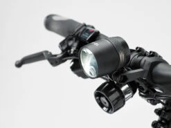 QWIC Performance MD11 Speed Dames -Cube Shop detail performance speed koplamp 2e87