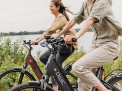 QWIC Mira Tour Lage Instap -Cube Shop qwic premium mira tour outdoor 6139